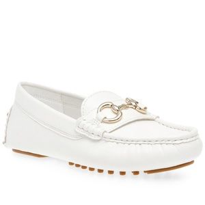 Anne Klein Women’s Chrystie Moccasin Flats Brand New, Never Worn size 9.5 White
